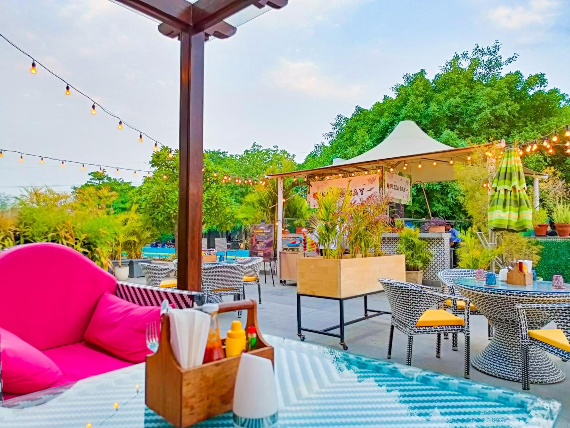 Karma Lakelands, Gurugram Gurgaon Exterior foto